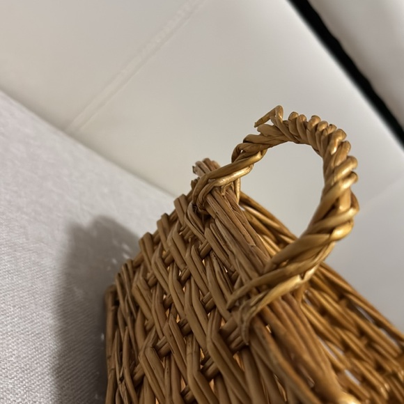 Wicker Basket with Handles - Picture 3 of 13